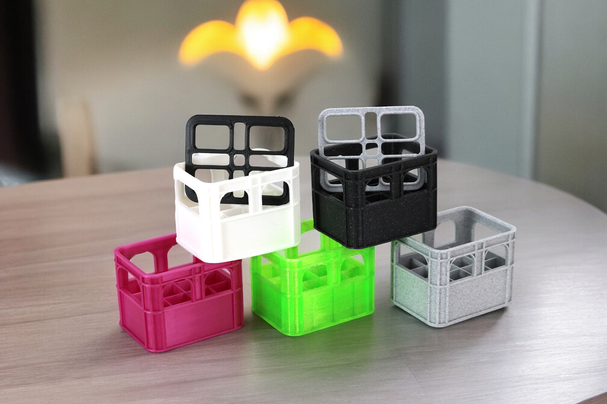 Batteriehalter im Bierkasten-Design - ein ideales Geschenk - verschiedene Farben