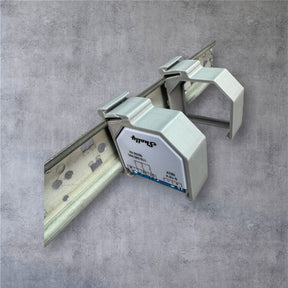 Shelly Plus 0-10V Dimmer für eine 35 mm DIN Hutschiene