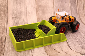 Fahrsilo 1:32 ca. 25 x 24 x 4 cm für die Landwirtschaft, Bauernhof z.B. Siku..
